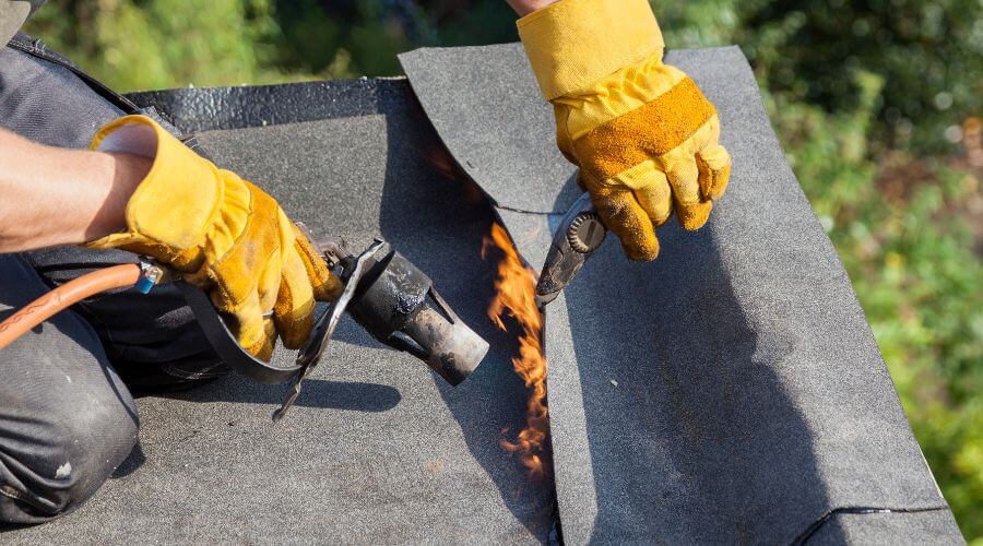 Professional flood damage restoration services in El Monte, CA